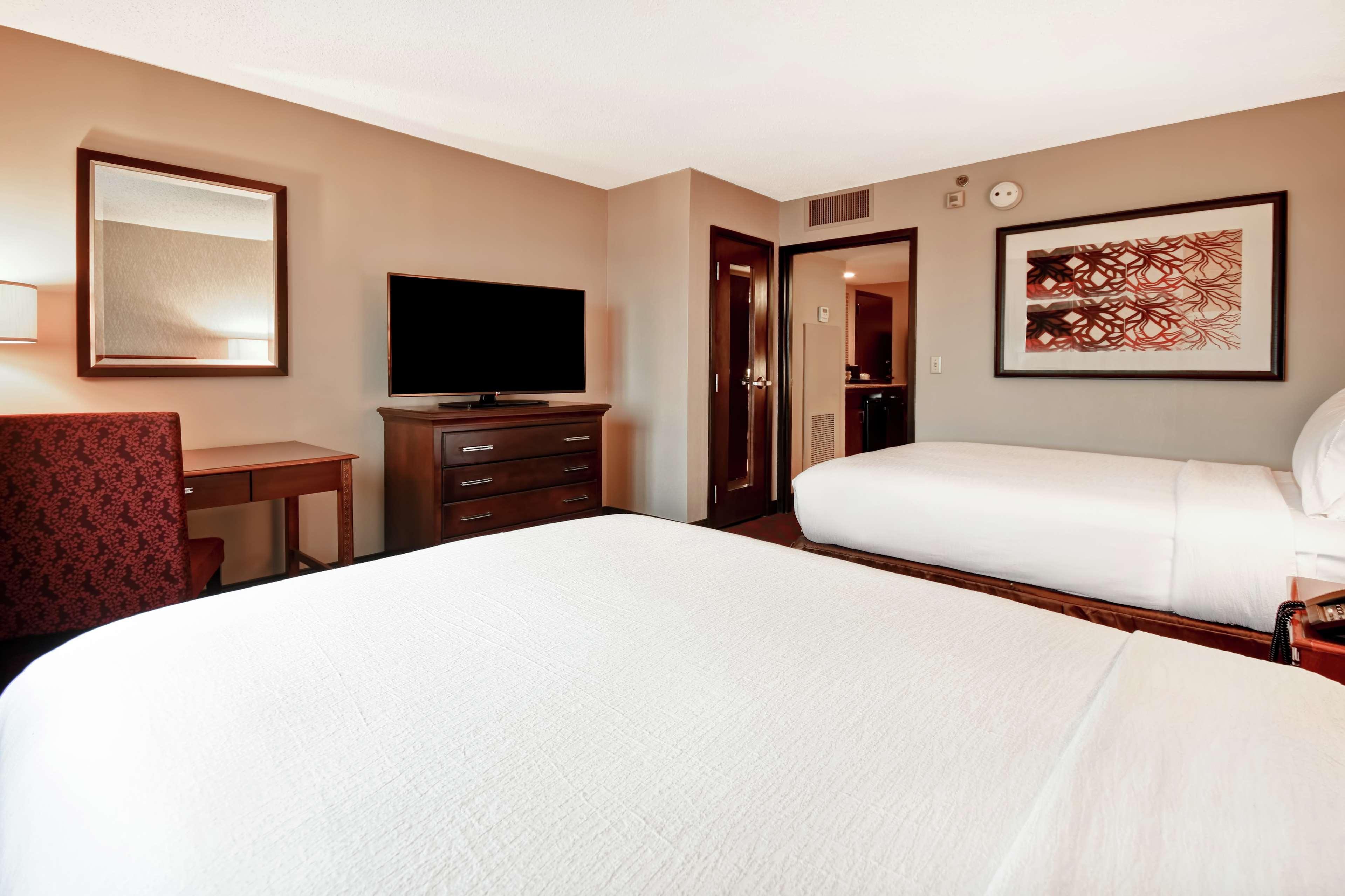 Embassy Suites By Hilton Dulles Airport Herndon Eksteriør bilde